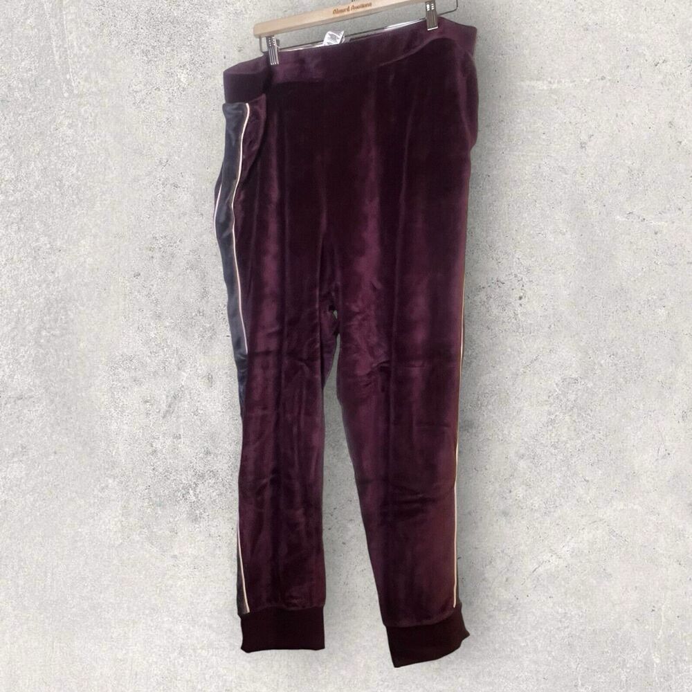 Fabletics Maroon Velour Sweatsuit, 3x - Picture 6 of 13